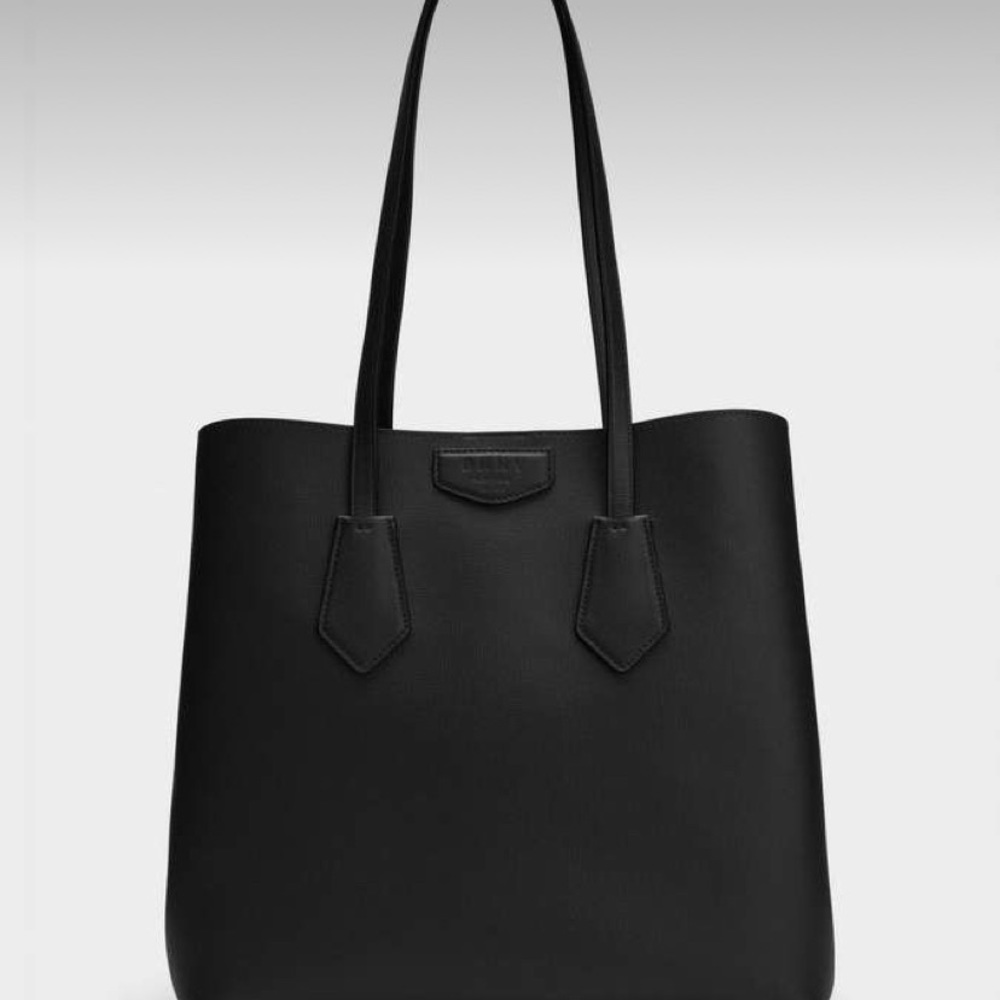 DKNY Sullivan textured-leather north south tote with detachable pouch